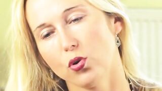blowjob milf in red stockings fucks her pussy
