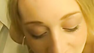 Bubbly women Gets a Facial - Bubbly cunt with mouth Gets a Facial