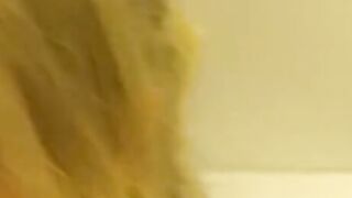 Bubbly women Gets a Facial - Bubbly cunt with mouth Gets a Facial