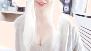 The Hottest Holiday Gift - Shina Ryen & Ryen two