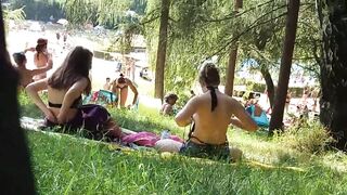 Candid 19 Year Old with tight ass, two young Girls changing clothes