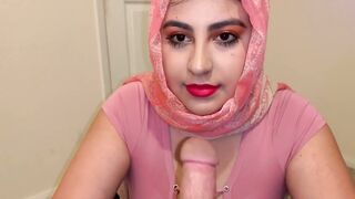 Sneaky stepdad gets blowjob from great Bae Muslim daughter.