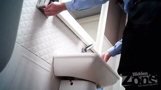 Pissing91