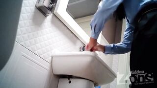 Pissing91