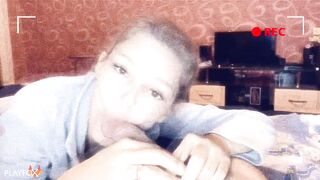 School cunt with mouth passionately sucks high school school girl on camera