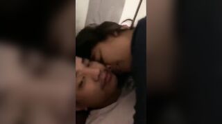 4 menit di kosan