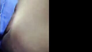 Jassy Dior otoparkta arabada full soyunup yayin yapiyor