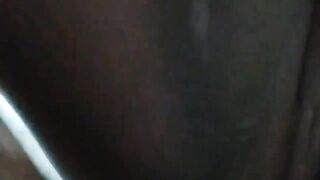 VISITA AO BRASIL ATRIZ AFRICANA VISITA ATOR BOLT JONES ELE DA UMA