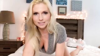 Bedtime porn video – Cum back to Bed with Christie