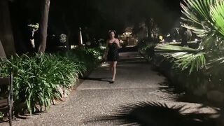 Big Boobed Candy Alexa Having Fun with her Vagina into Outside Park