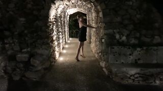 Huge Boobed Candy Alexa Having Fun with her Vagina into Outside Park