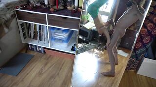 beauty Girlfriend Fuck Hanging In Yoga Swing