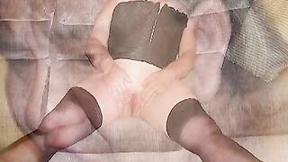 ILOVEGRANNY MILFs wifes and matures show their pussies