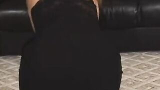 Butt-Slapping Anal For Kelly - Kelly Leigh & Penis Chibbles