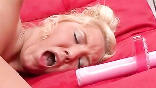 Blow Me Away 2 Babes, 1 Dildo, and a Whole Lot of Wet... WILDNESS!