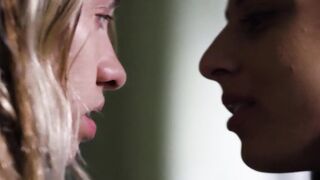 Hot lesbian action instead of sleepover