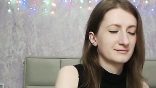 Slavic Siren Unleashed Klara Dreval Gets Naked on LIVE Webcam  Dont Miss This JawDropping POV M 掃 punt Show!