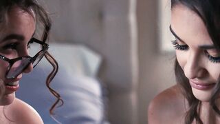 UNLEASH THE PASSION Insatiable Girlfriend Devours Her Lovers Pussy!