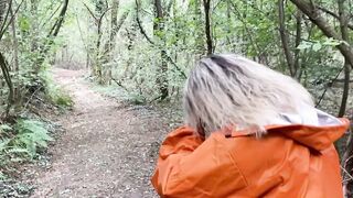 Amateurs Fucking inside The Woods - Luna Green & Markus Green