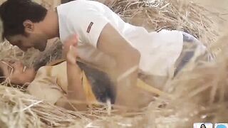 Desi Indian Outdoor Porn for more video join our telegram channel @rehana980