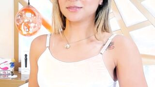 Nice Tits Lady Rubs Her Cunt 2