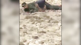 Desi Indian Outdoor sex for more video join our telegram channel @pbntime