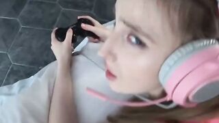 Gaming Like a Porn Star Hot Girl Gets Banged While Playing!