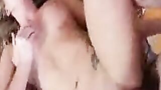 American Eva Cole fucking in the couch with her average body