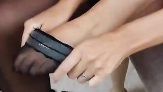 Allie Eve Knox fucking inside the bed with her bubble butt