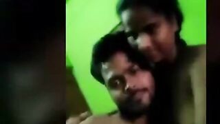 DESI WIFE HARD FUCKED BY HUBBY FRIEND more video join telegram channel @desi41