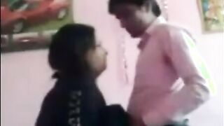 DEWAR BHABHI ROMANCE AND FUCKING for more video join our telegram channel @desi41