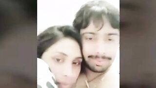 Dost ki Behan ko kiss kiya for more video join our telegram channel @rehana980