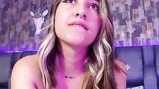 Horny Latina babe masturbates with sex toys on webcam