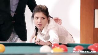 Gina Gerson Gets Homemade Lesson On How To Gang Bang