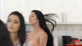 Stepmom Sheena Ryder enjoying Ricky eating her tight muff