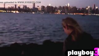 Nice blonde Bae Amanda Streich exposes sweet big jugs after