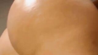 Bubble Butt Latina Makes Pussy Squirt