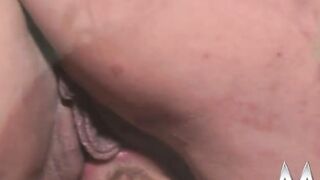 Blonde mom getting nailed and facialized
