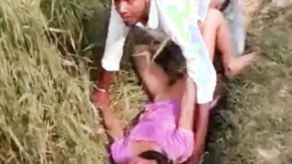 Horny Indian Girl Fingering 2
