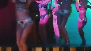 Taylor Swift - Bejeweled