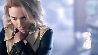 Hayden Panettiere - Telescope