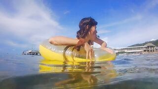 ENJOY Ass Plug IN and OUT among Fish n Corals