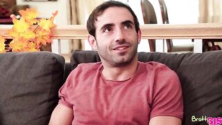 Thanksgiving Day Sex With Pilgrims And Pussies - S11:E12