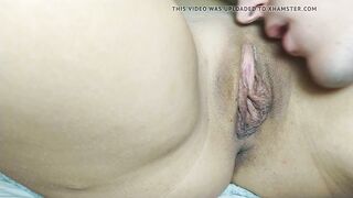 Cunt licking close up with real orgasm