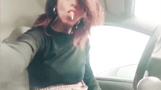 GODDESS, ALONE, BIMBO WANTS TO MASTURBATE INSIDE HER CAR IN THE PARKING