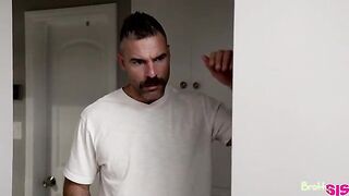 Fathers Day Seduction - S10:E1