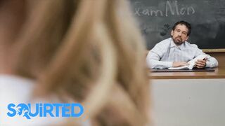 Kinky Student (Ashley Lane) squirts on teachers long dilf penis