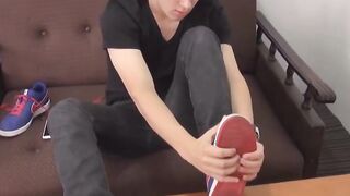 The smell of his own shoes makes his dick rough and throbbing