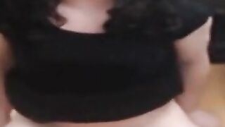 Hands free crossdresser cum 2