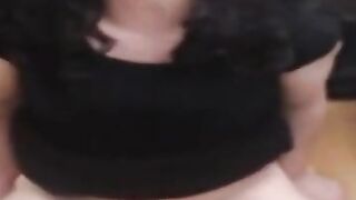 Hands free crossdresser cum 2